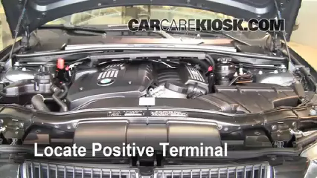 2008 BMW 328xi 3.0L 6 Cyl. Sedan (4 Door) Batterie Début de saut